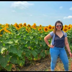 Meet your Posher, Stephanie